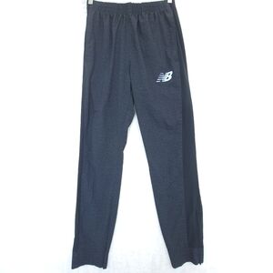 New Balance Joggers Men's Medium Pull-On Tapered Leg Gray *Flaw*